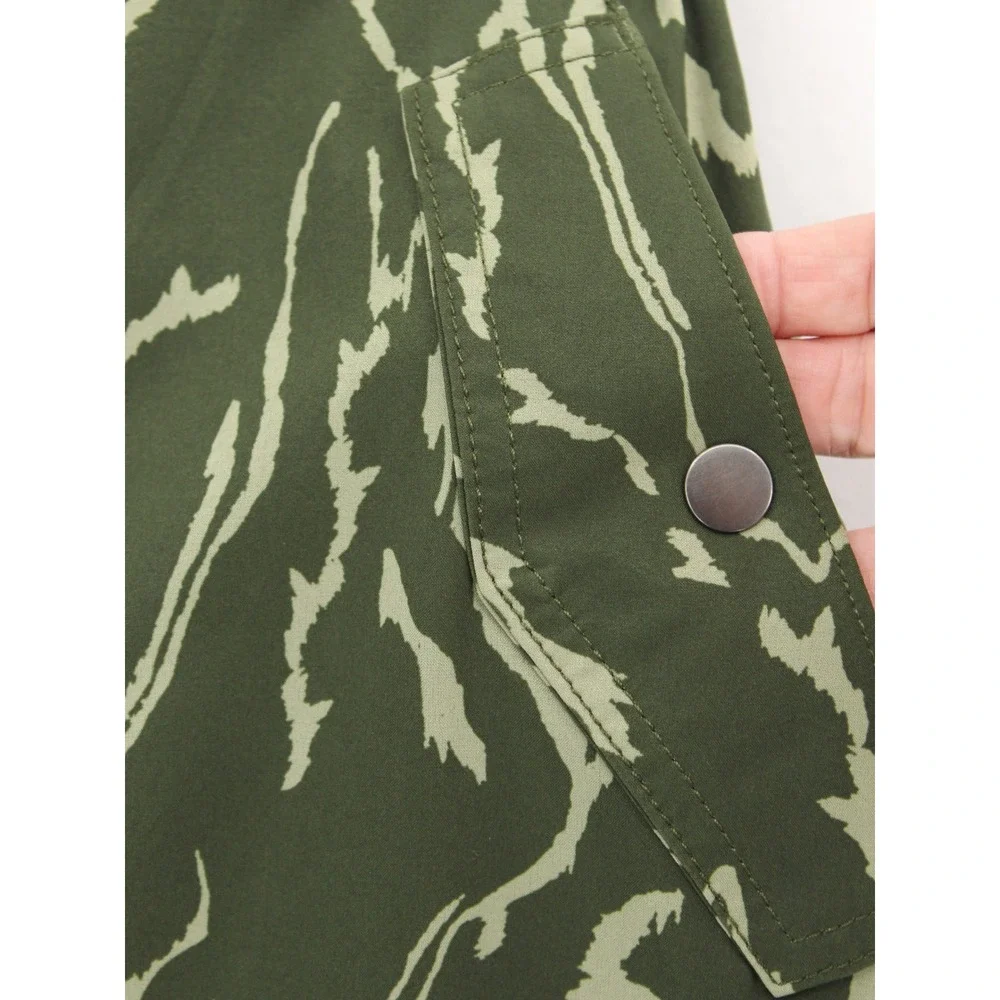 Athleta Vienna Cargo Skort Green Tiger Stripe Camo Hiking‎ Mini Skirt Womens 2
